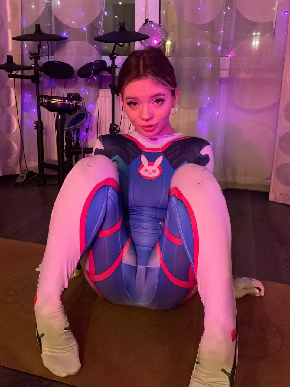 D.va waiting for you posted by rhinalwessex96