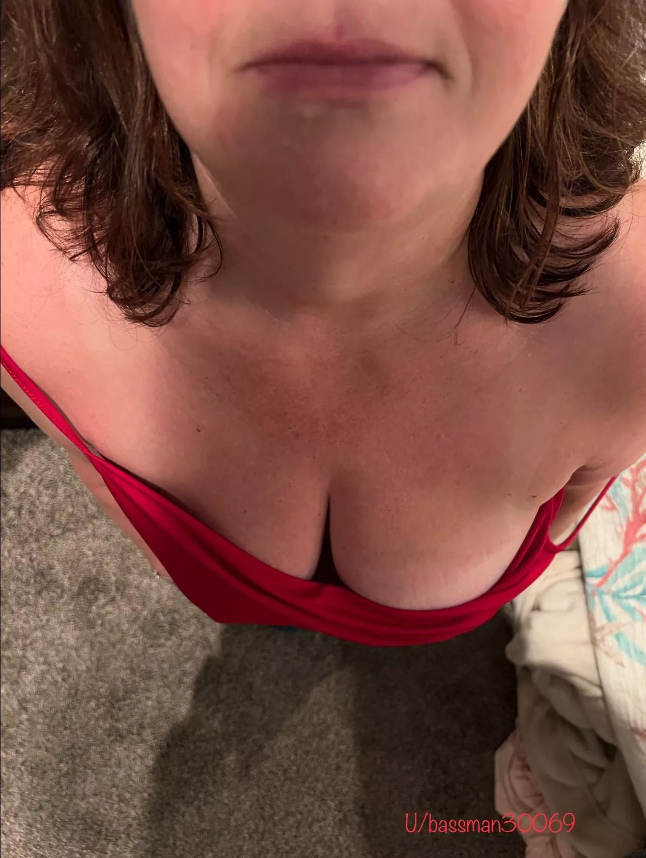 Eye contact is important, but catching a glimpse sometimes is just worth getting caught. posted by bassman30069