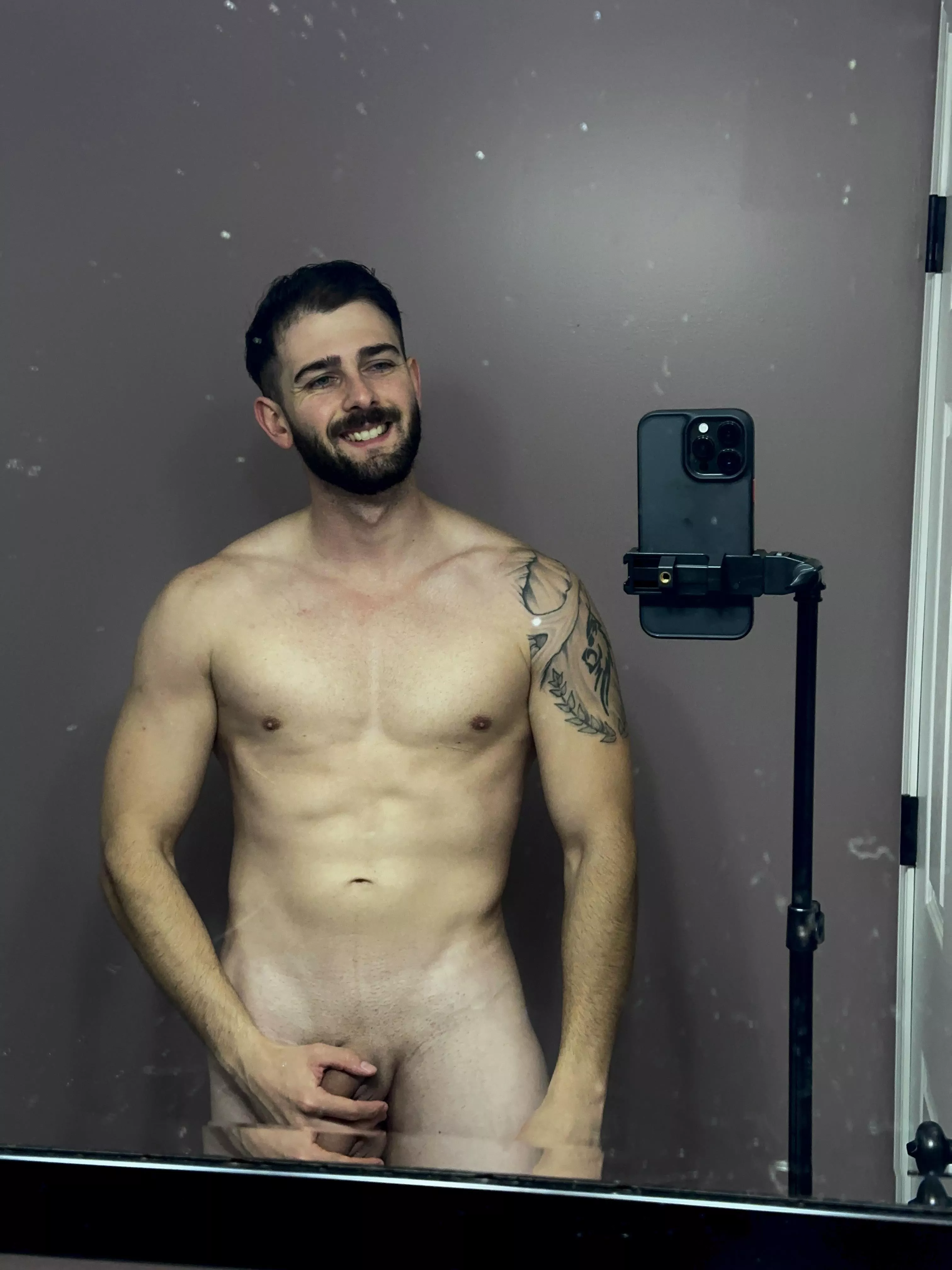 Getting ready to shower after the gym posted by FitDylannn