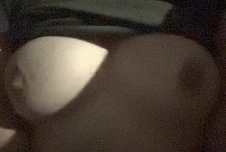 im trying again is this a better picture 😅 sorry its dark by goodgurl09