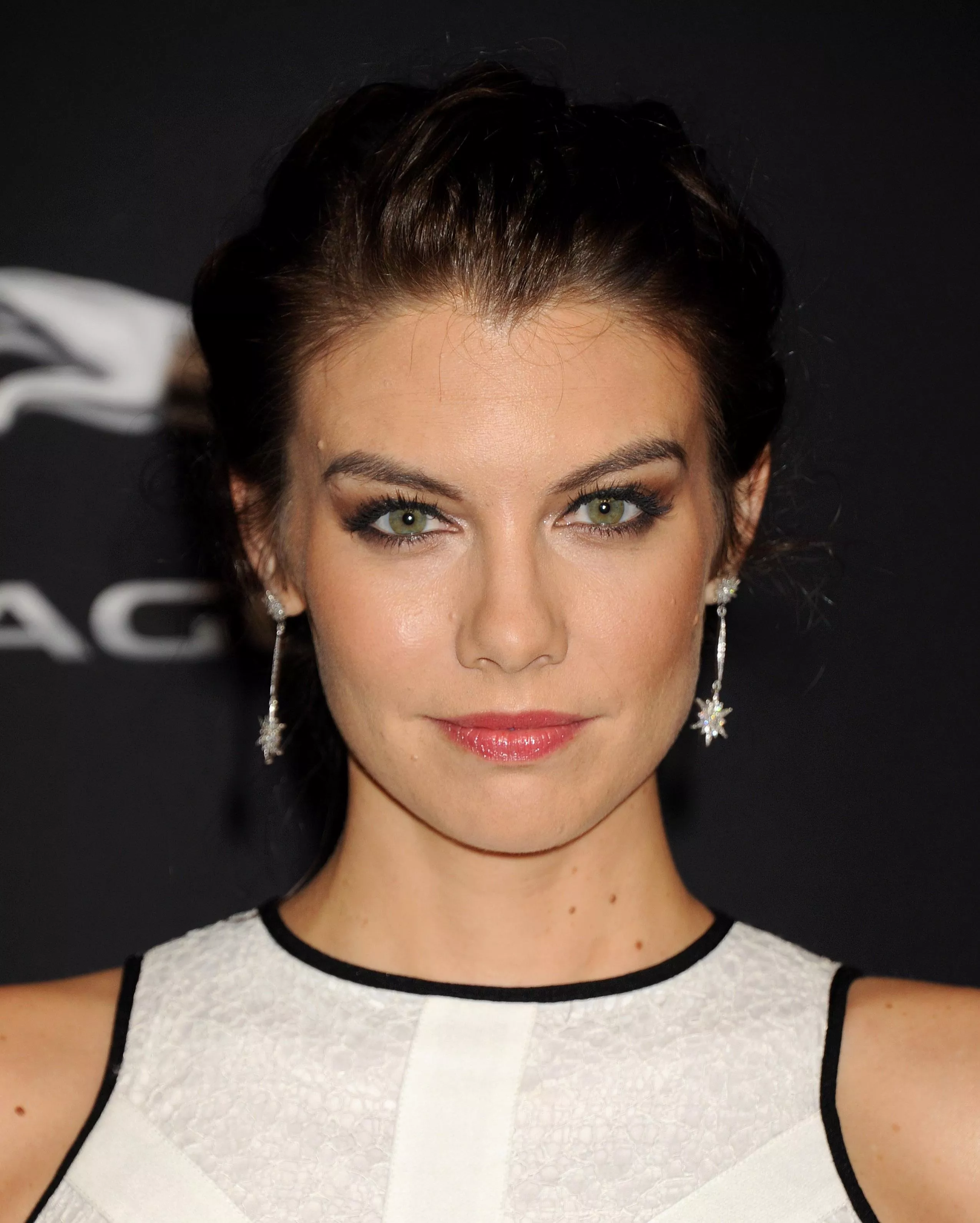 Lauren Cohan posted by rockyfortino