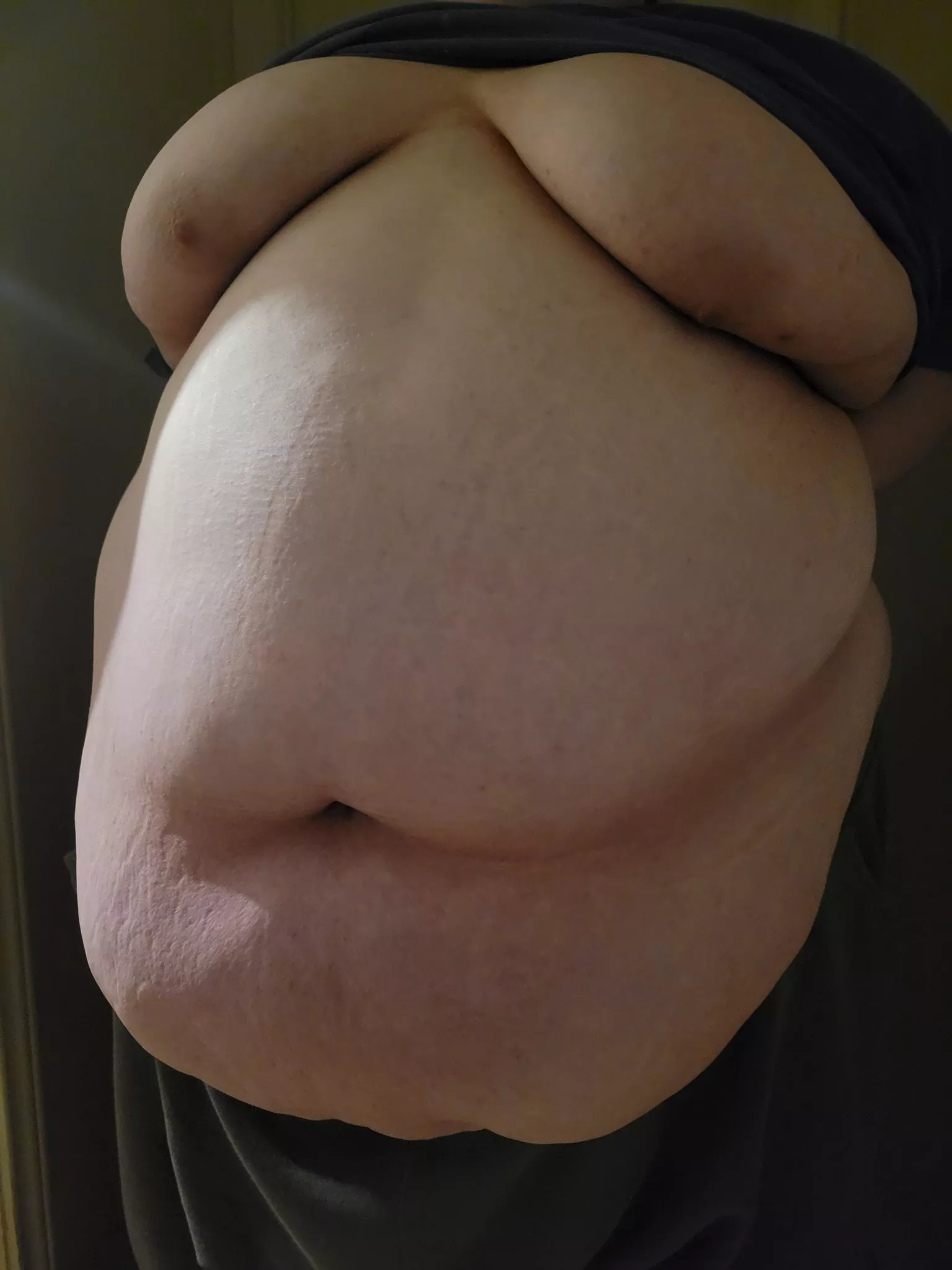 My belly is big and warm <3 posted by bunbellybuns