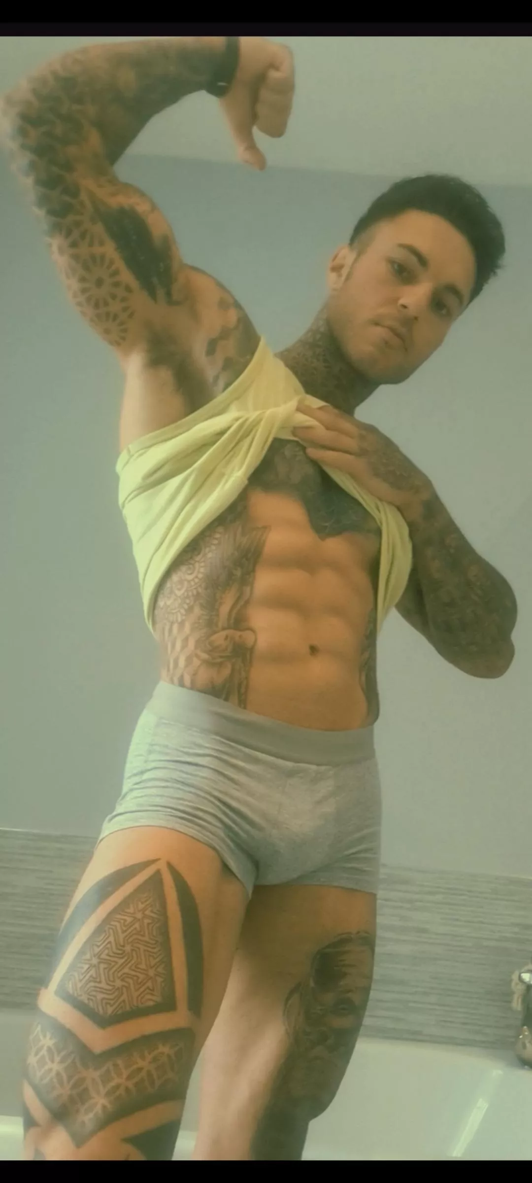 On your knees posted by bahamianDowel769