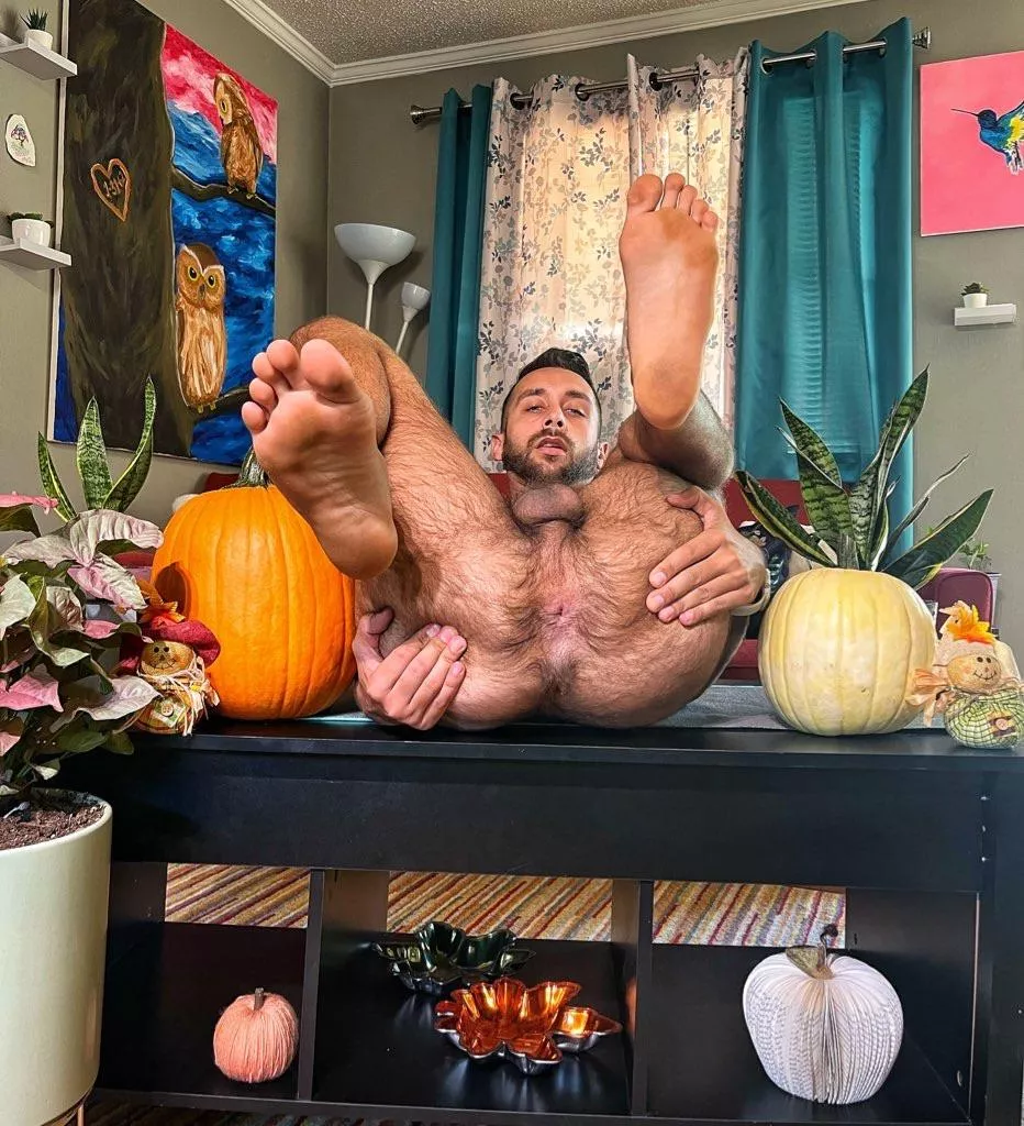 Open wide posted by Vinny_Verse