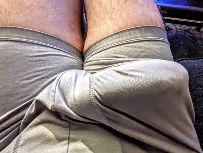 Quality mood lighting on a big thick cock outline. by potatoe1987