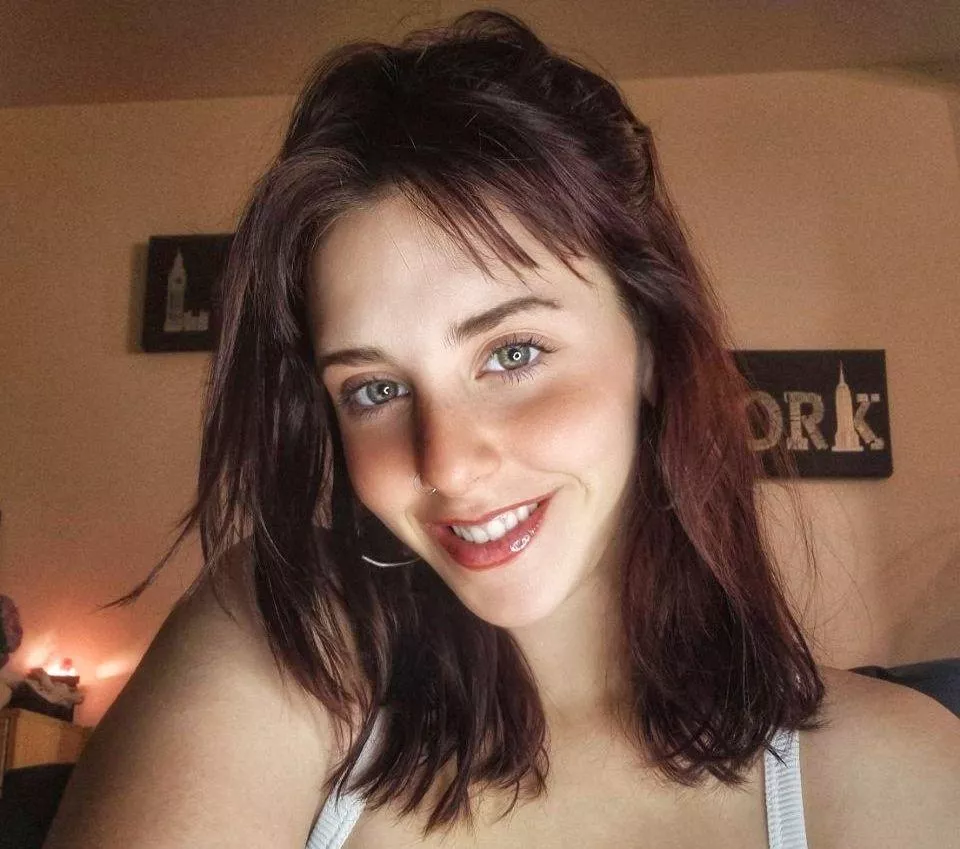 Do I look OK for a Latina? posted by offinvasion