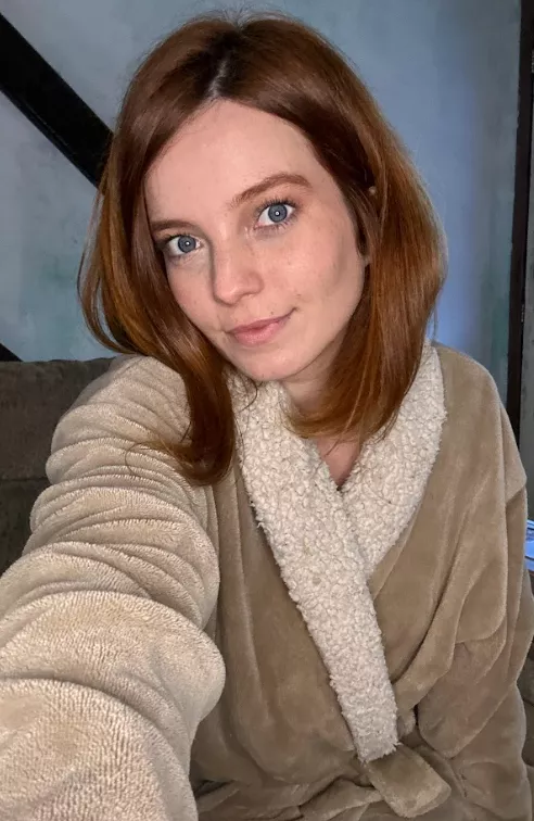 Do you think small girls can take big dicks? posted by enemne