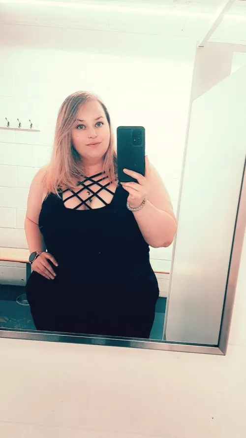 Happy Saturday by thickglitterpunkbish