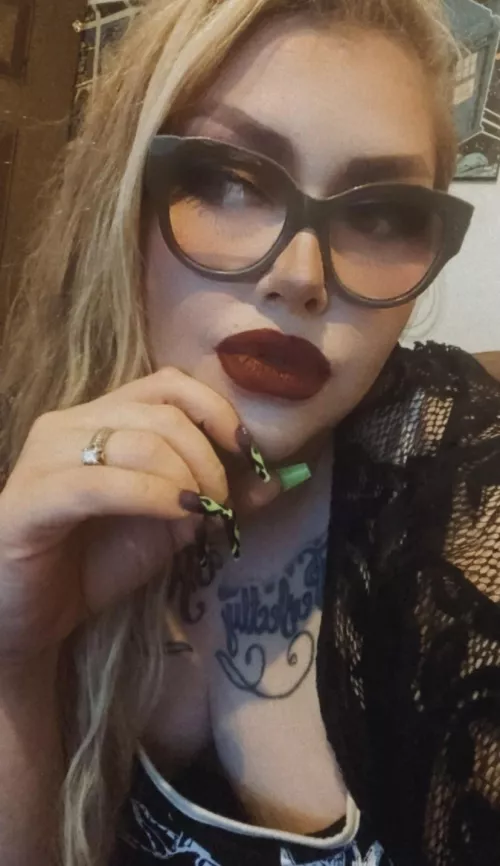 Howdy by moon_witch_cupcake