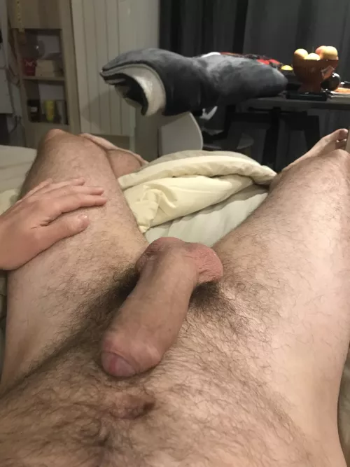 It’s chilling on my belly by TenderlyPhysical