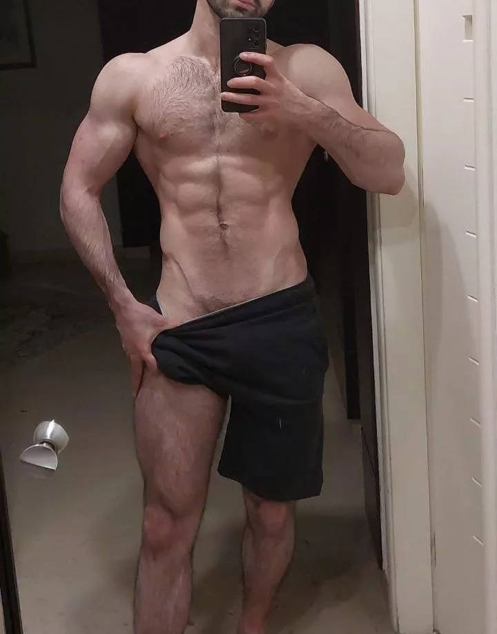 Love looking at the payoff after the gym 💪 (23) posted by MasterSirV