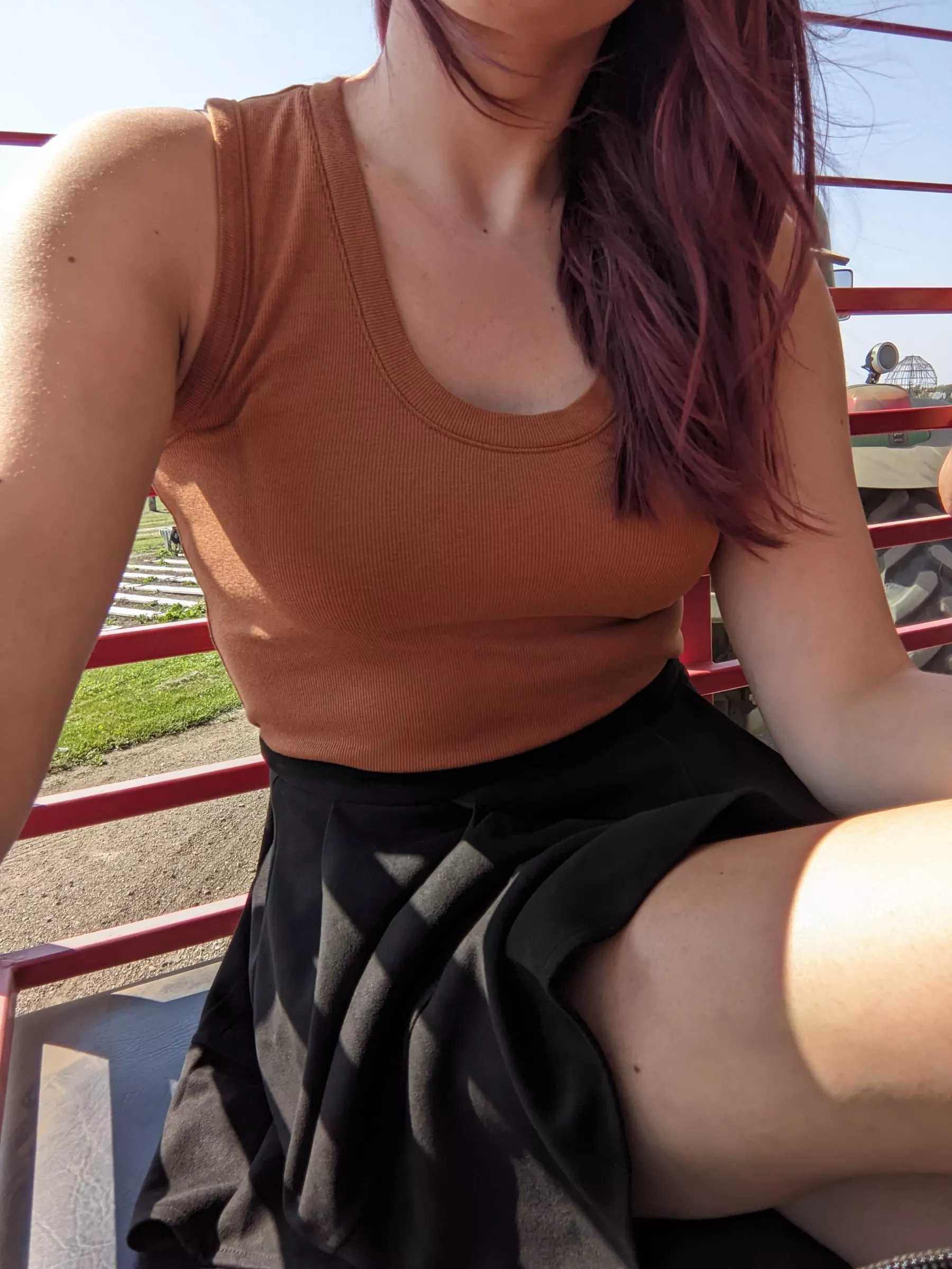 Of[f] to the corn maze posted by pleasegivemethed
