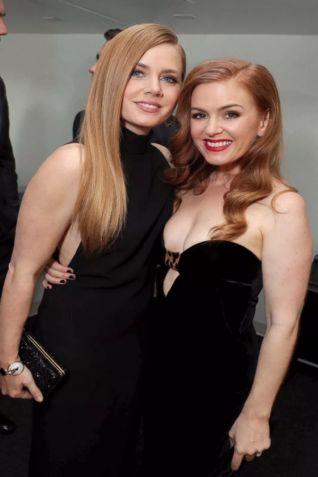 Amy Adams and Isla Fisher posted by gamelyopalesce646