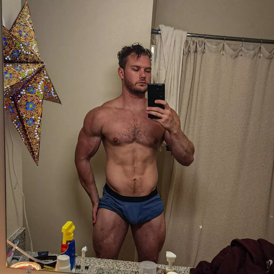 Cheating and making boxer briefs look like briefs posted by Fun_with_S_and_K