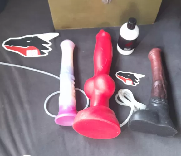 Eeee finaly got my dream dildos, just ika left by uwu-Minecraft-theory