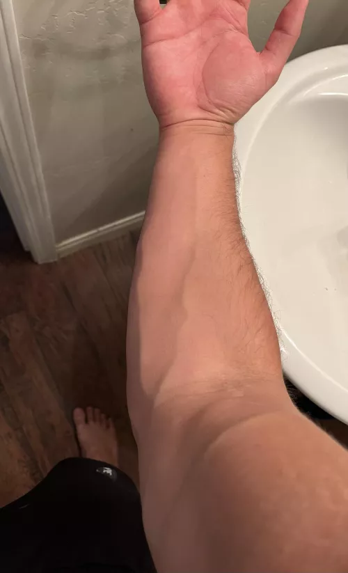 New here, hope you enjoy by werewolf_8