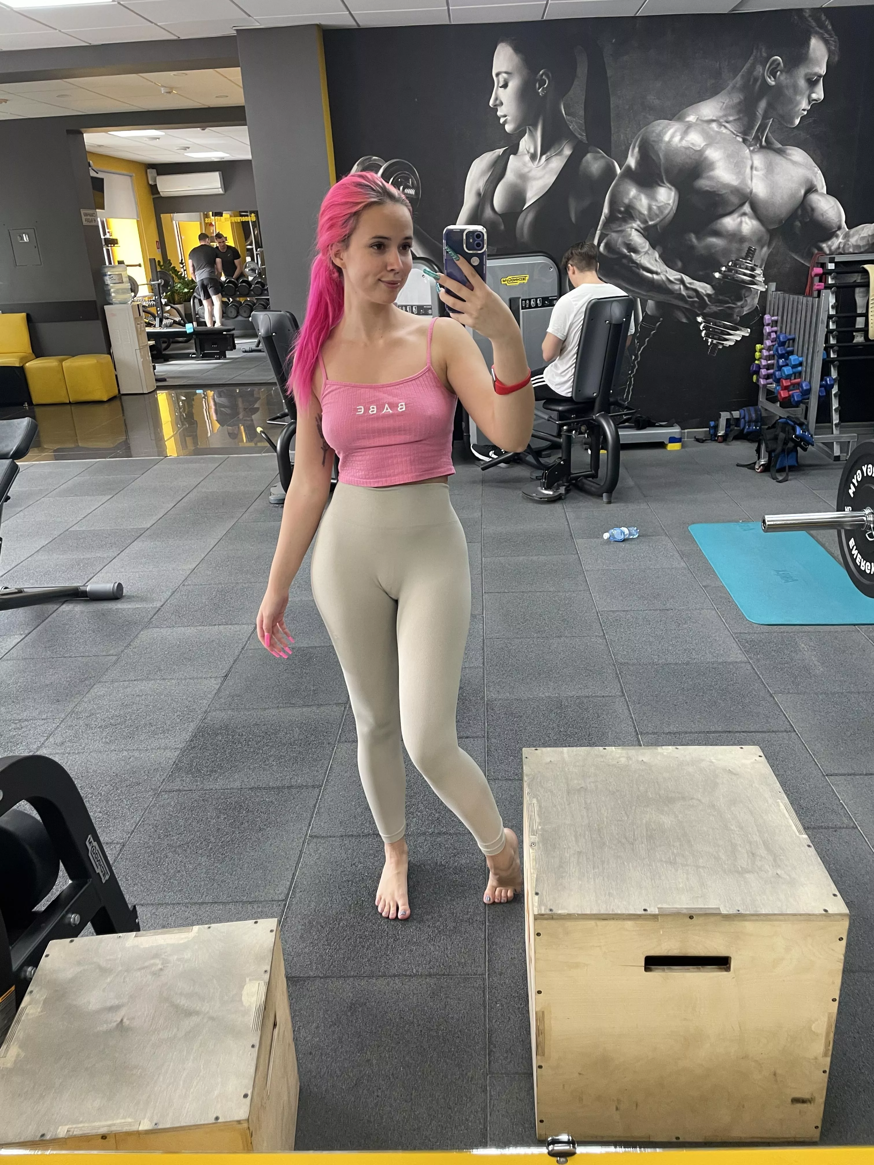 Pretty leggings posted by CharmingMistress