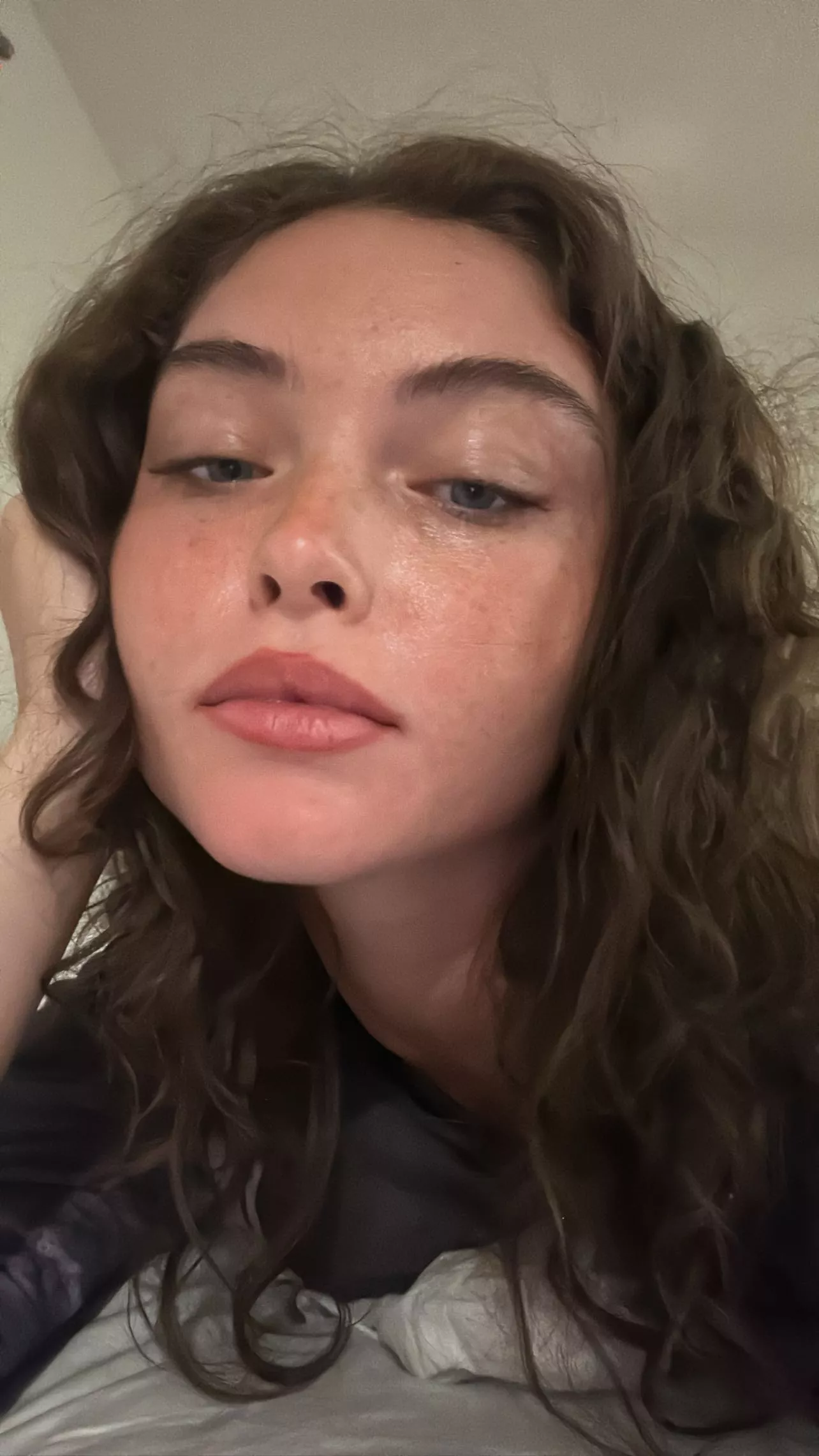 Sydney Melman [2023-10-01] posted by x---1