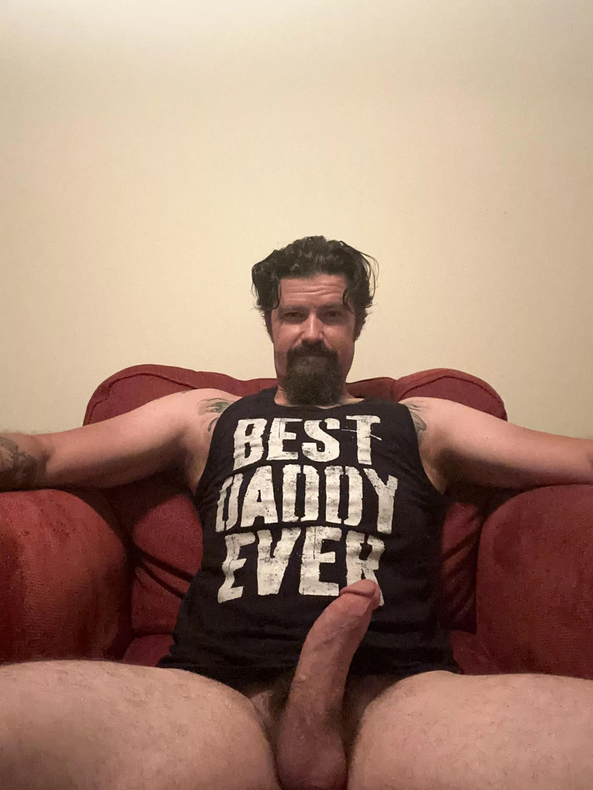 The shirt doesn’t lie about this (43) Daddy. posted by BikerBeau