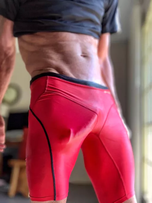 Acceptable gym attire? [m] by SwimmingLab2991