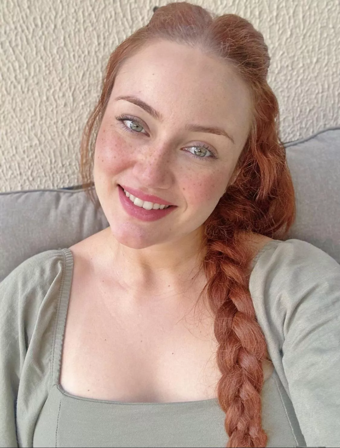 Am I cute without makeup? posted by Puzzled_MJ