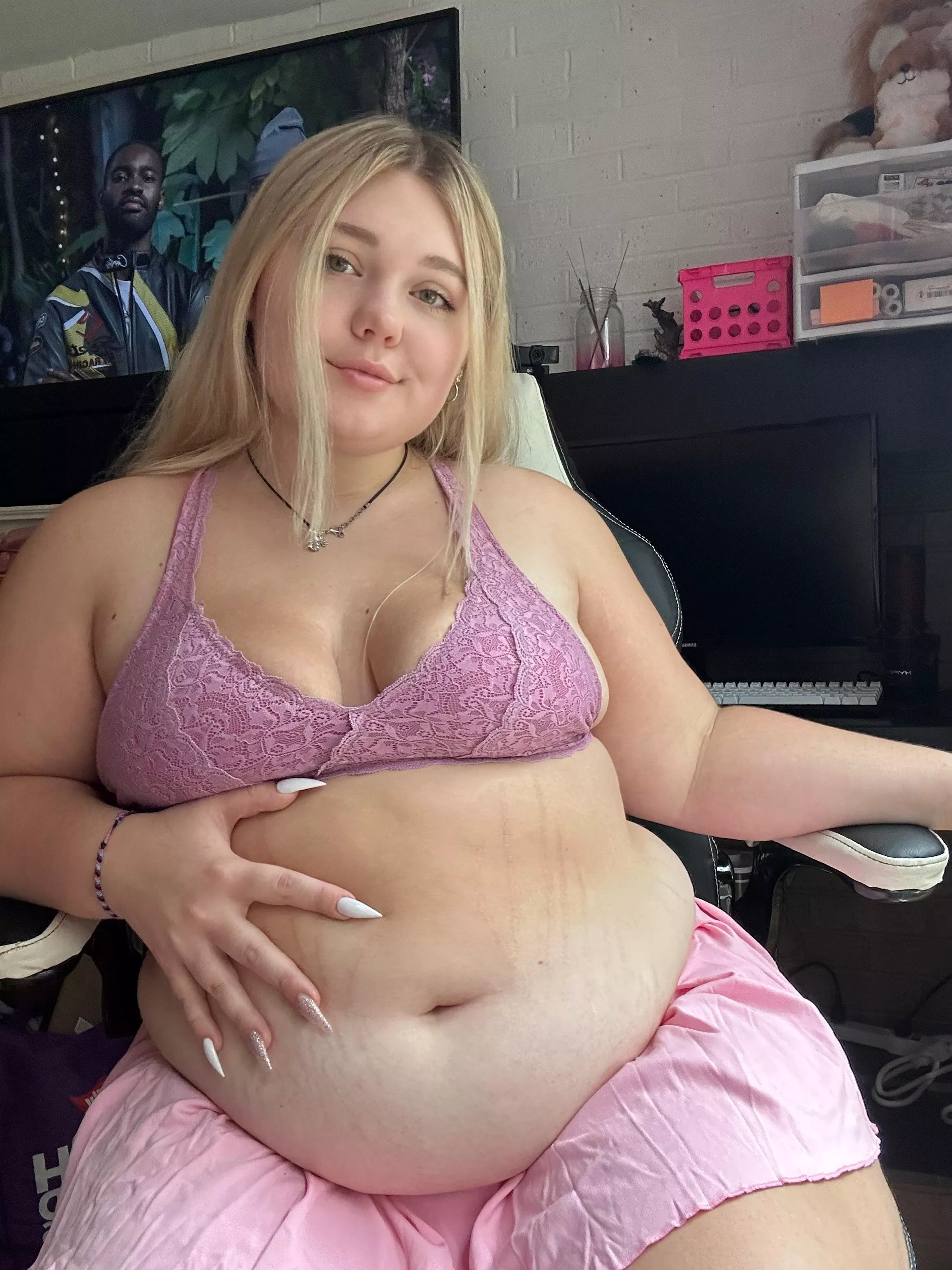 Big girls should be able to wear anything they want :) posted by lxves_