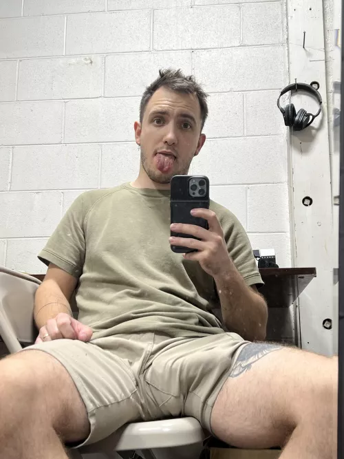 Handyman after work ,horny by vlad_chi_art