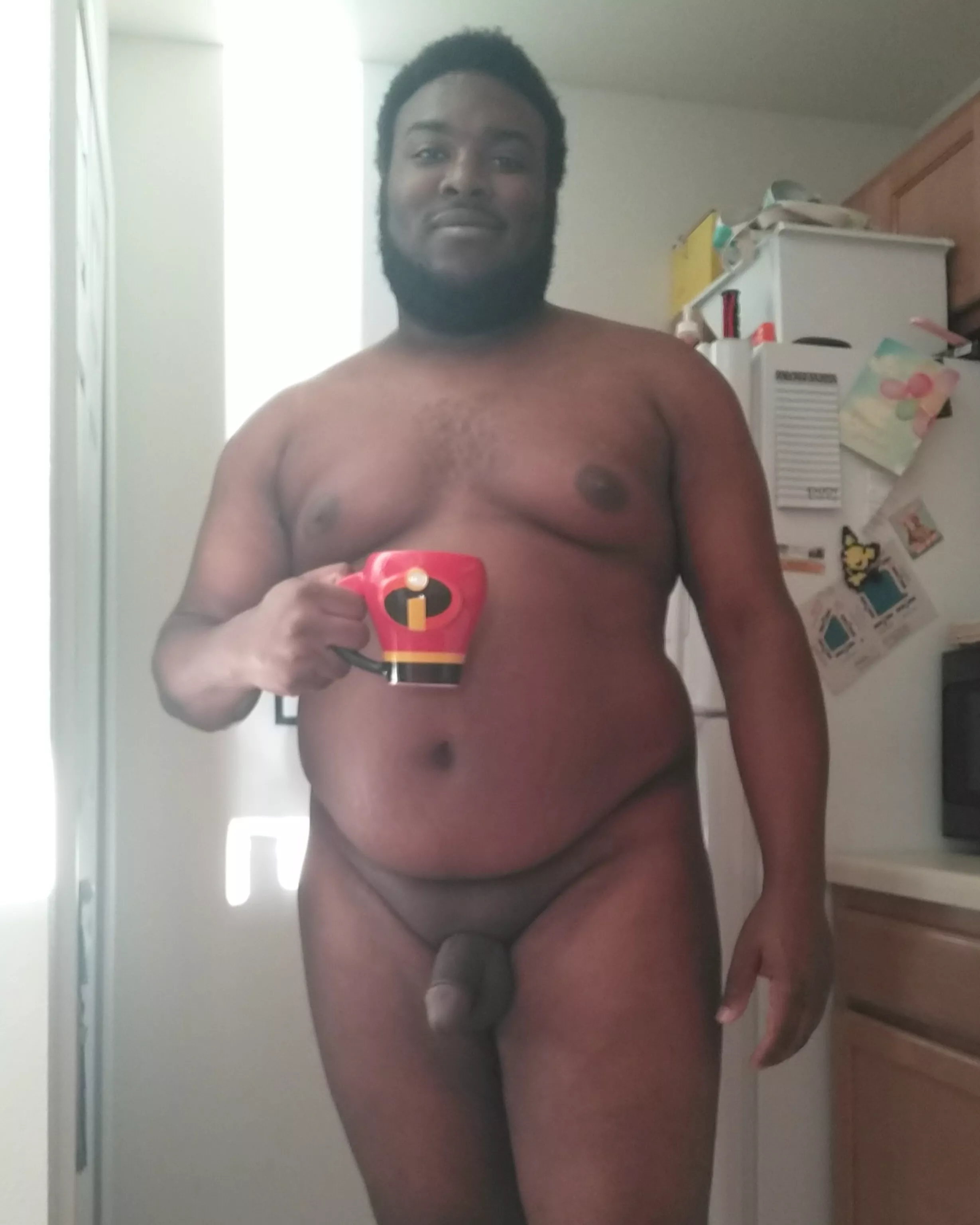 Hope you all have been Incredible! Happy Monday! ✌🏿💚😁 posted by clothesfreebrotha