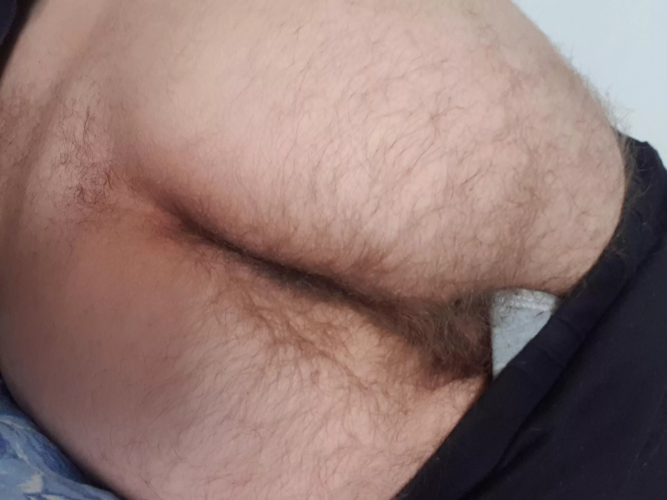 I would like someone play with my hair posted by Naughty_Alex1