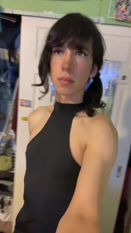 Looking cute or looking at something cute ? ( there’s a mirror in front of me btw) posted by larnpop