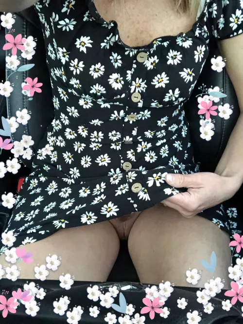 Not sure who enjoys sundresses more? Me or the passerby’s? Mil(F)51 by sdr003p