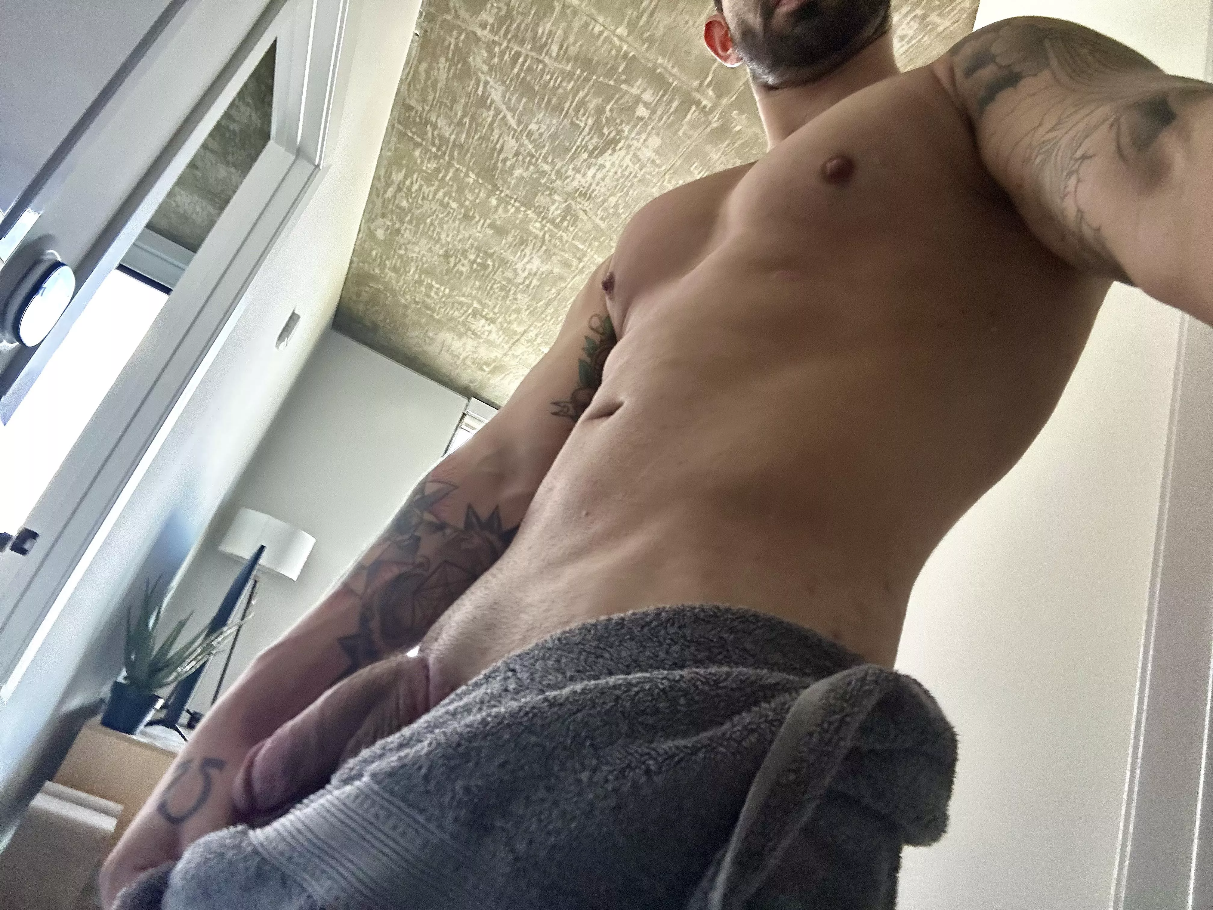 Post workout/Pre-office shower (30) posted by EfficientNose5550