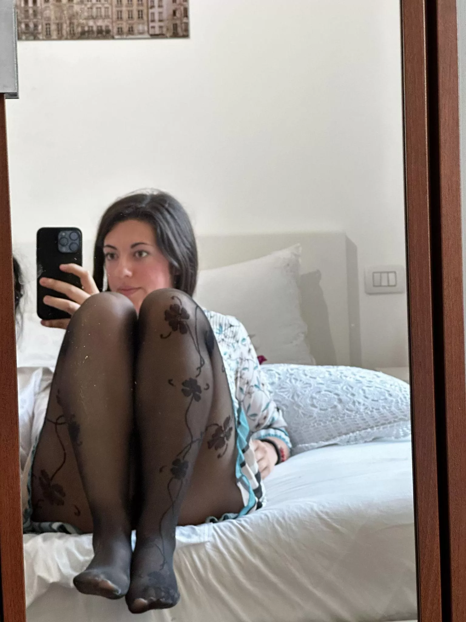 There'so much here I'm sure you'd like to be closer with F19 OC posted by little__devill