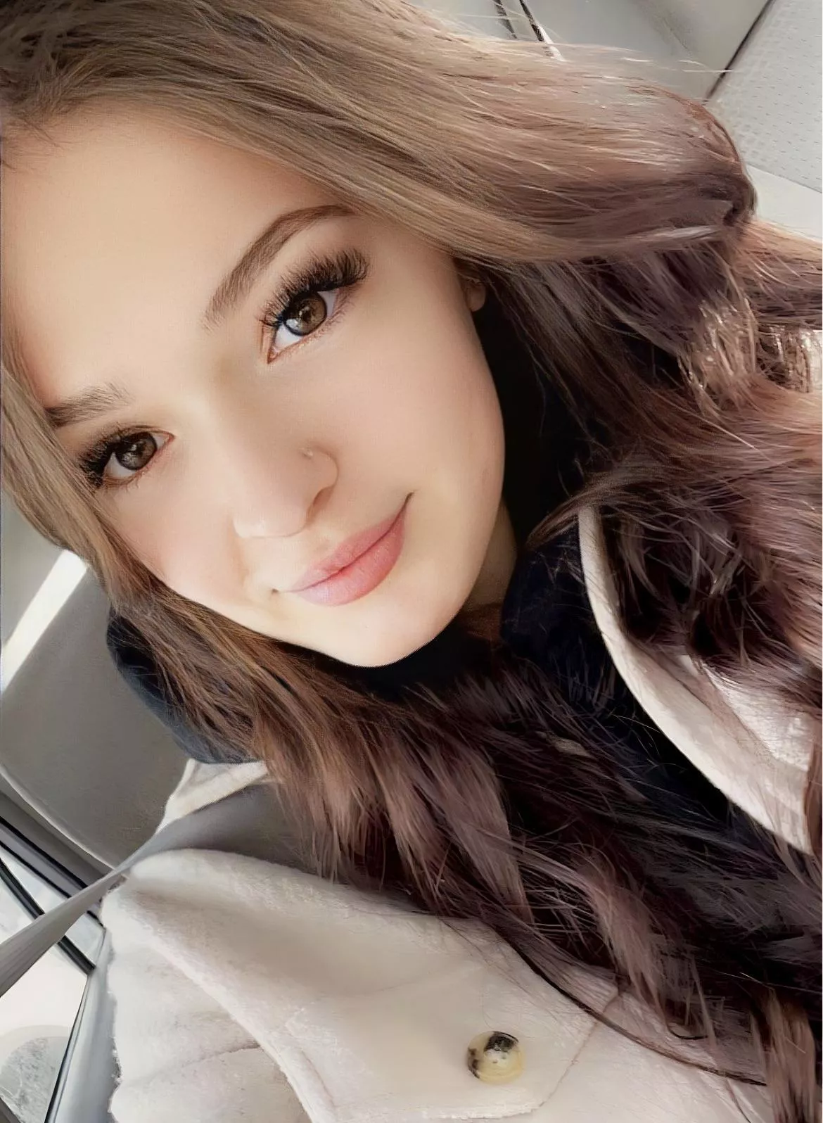 Autumn’s gem posted by ILoveBustyWomenn