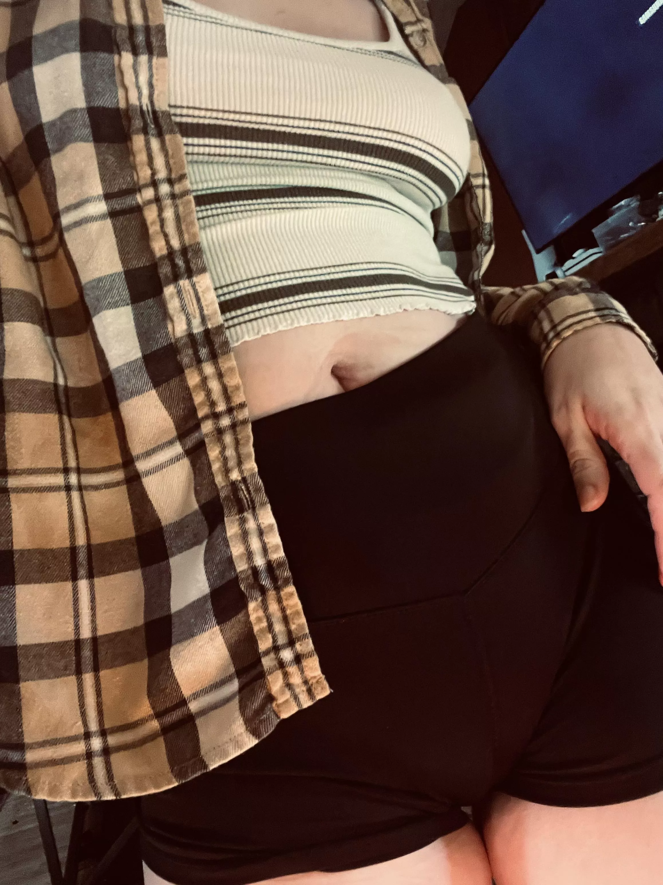 Cute and cozy (f)it. (: posted by WildMeerkatt