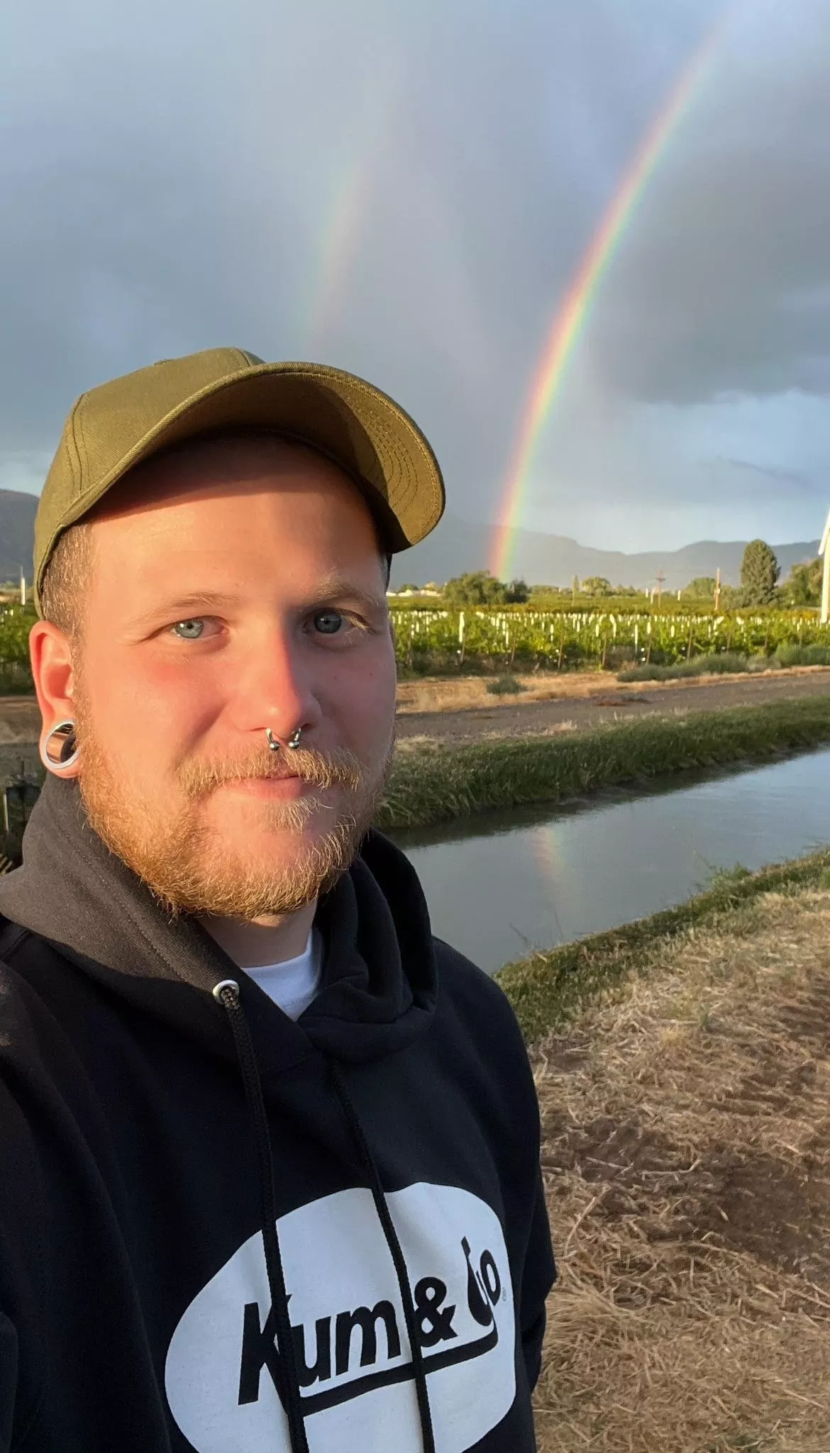 Enjoying the start to autumn posted by dickskinjacketgayboy