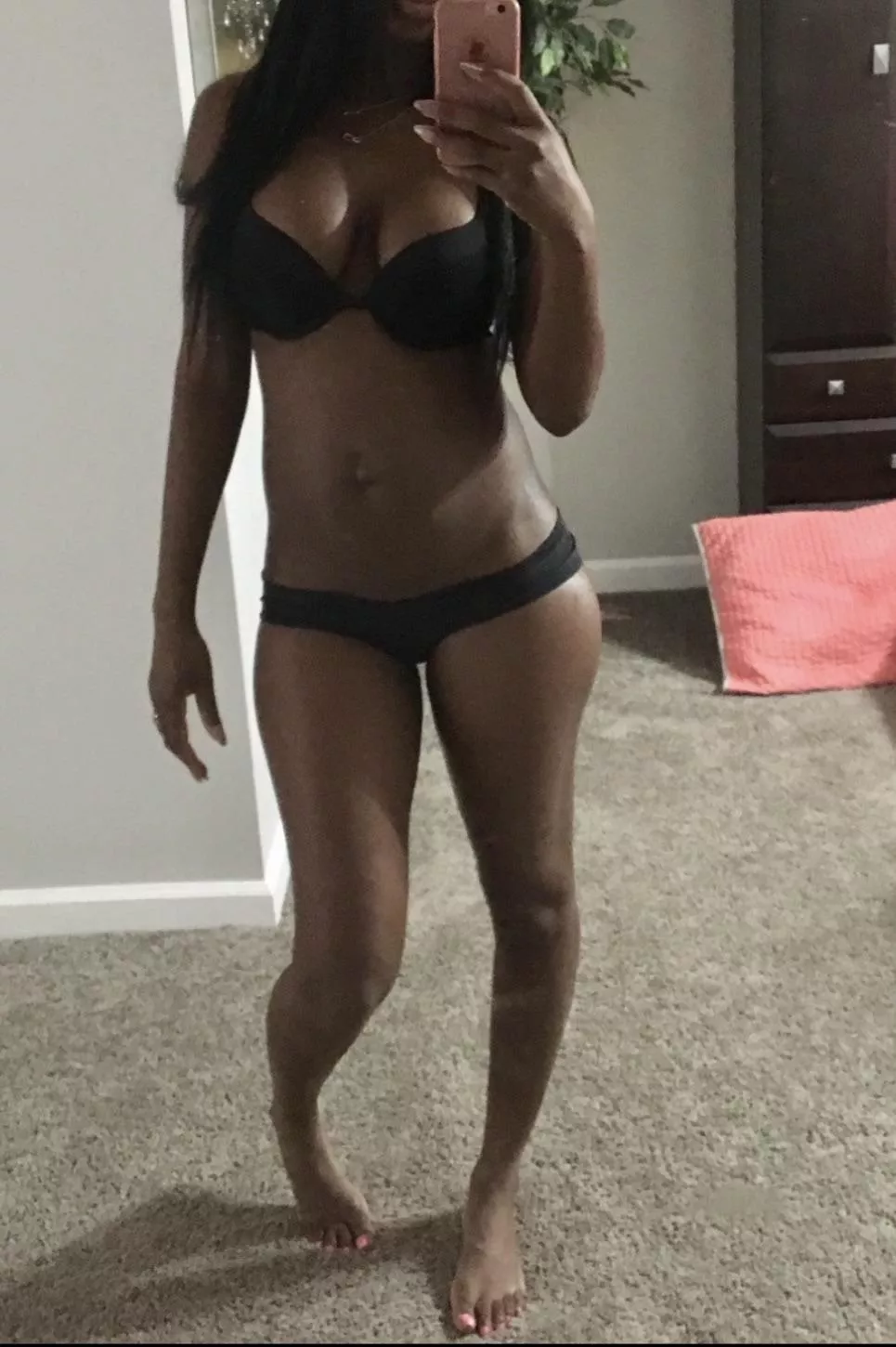 “Fuck a married black woman” should be on your bucket list 💋👸🏾😇 have a wonderful Wednesday everyone posted by Ebony_FunWife_Babe