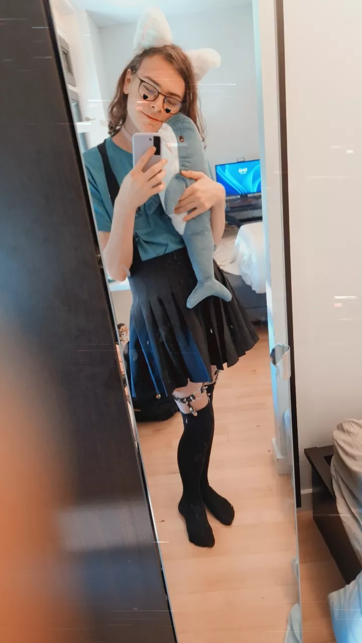 Fun fact: im extremely lonely :3 posted by leroygriepidfc