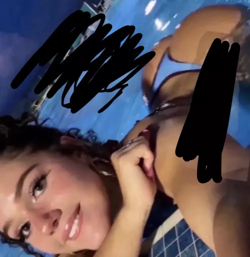 Help me find her 🙏 by SImpyyyyy