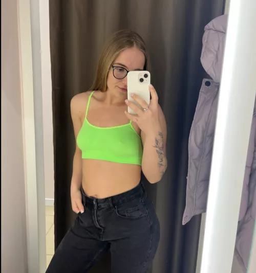 I don't mind if you can see through my crop top by nana32222