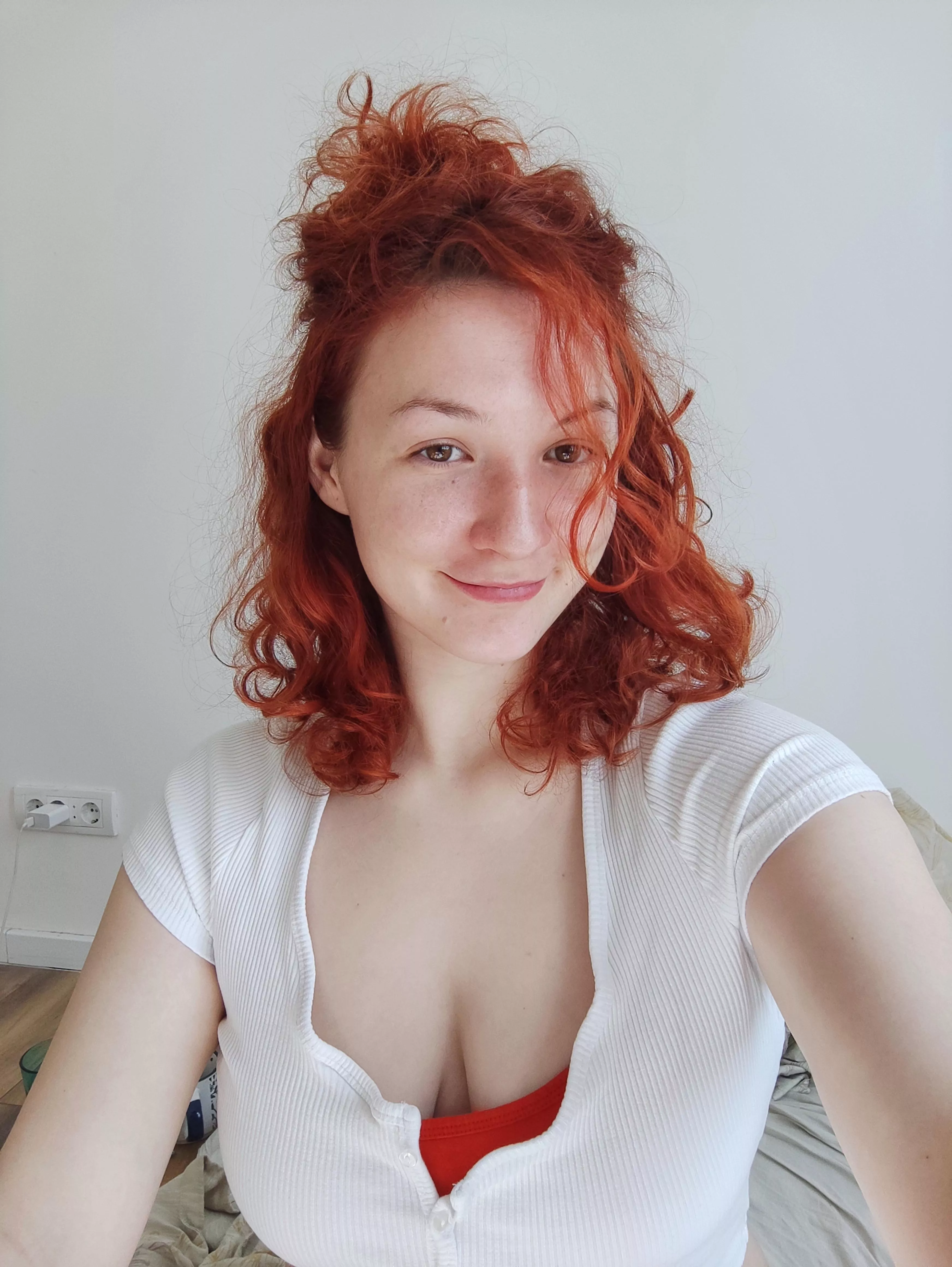 I feel great in this top, also feel great without it posted by vicky_foxx