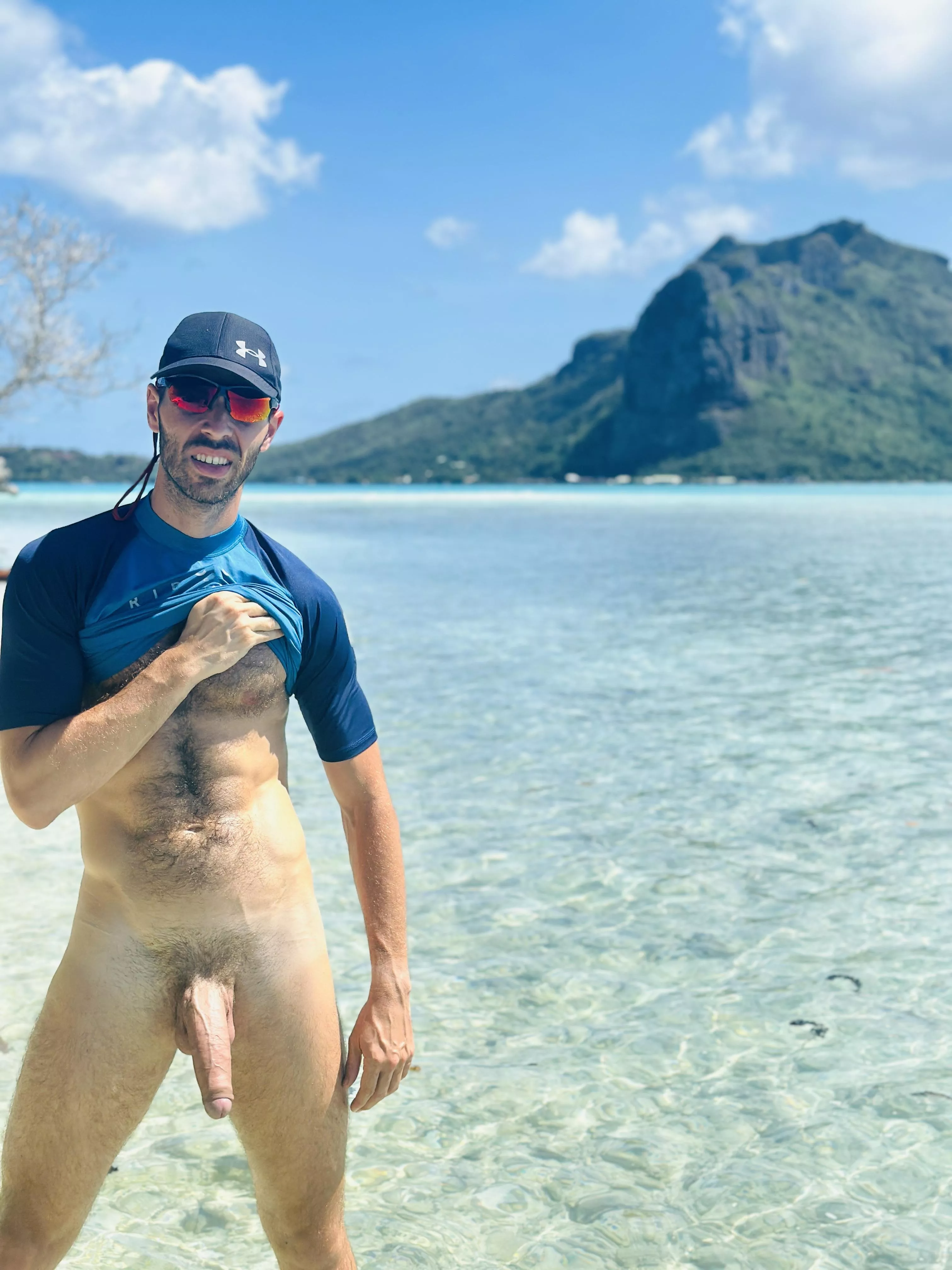 In beach mode 🏖️ posted by Andolini_XXL