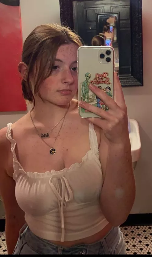 IUTR sexy crush (19f) by justyeah11