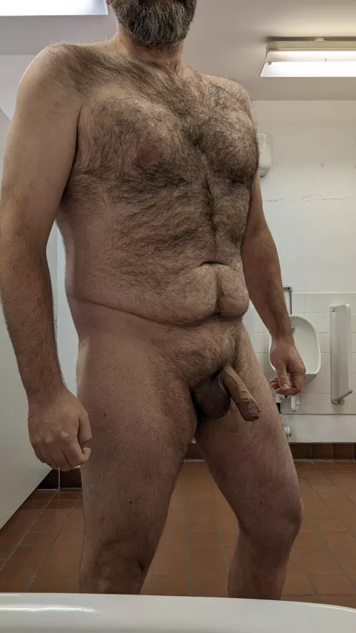 Like and comment if you would pay for my pics. DMs open too. by Filthy_Dilf