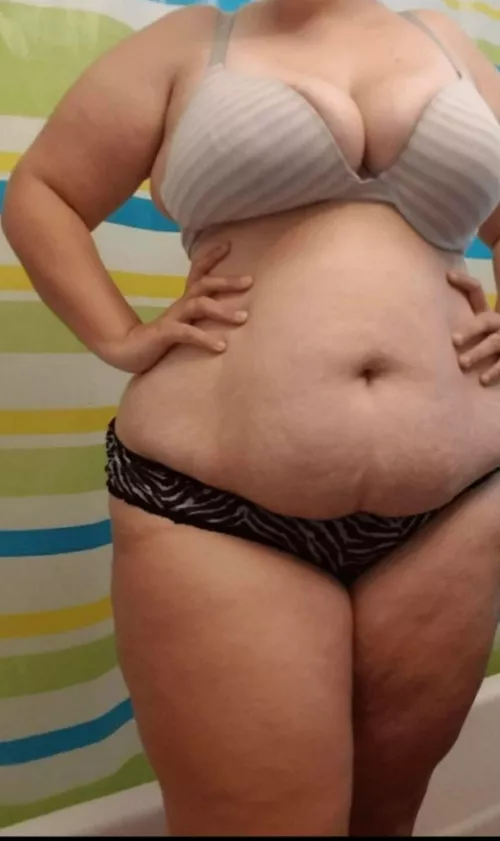 Need a man who can keep all my holes stuffed 🥵 by abigailgray256