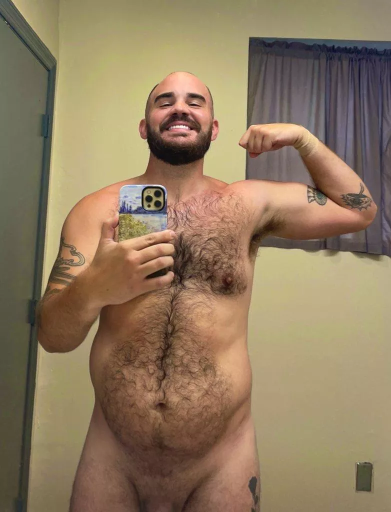 Post gym euphoria 🤴🏻 posted by BoMaverick