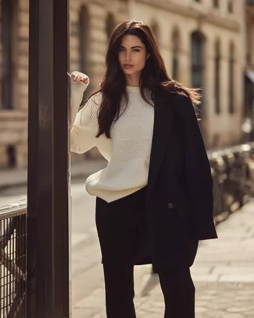 Renee Murden by sagar9175