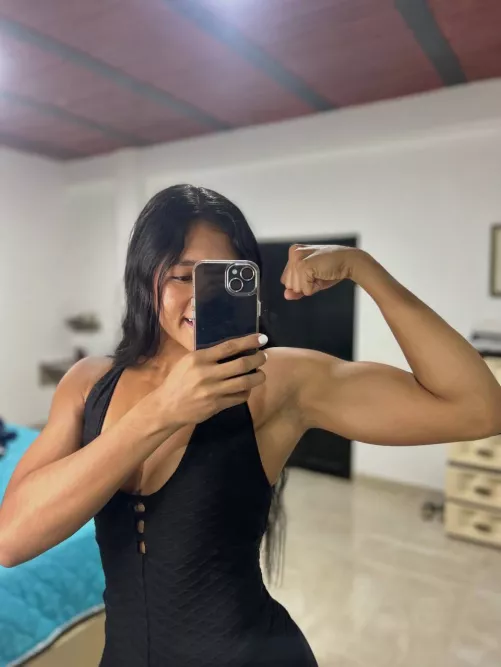 Short posing in between sets during a home workout by maggiefrisch