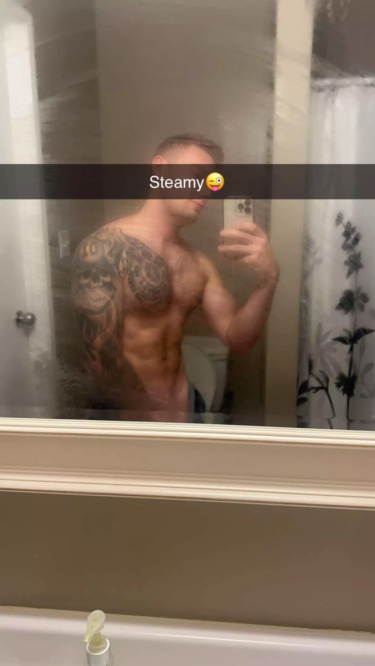 Slowly [M]aking some progress after time off the gym😘 posted by ourdirtylittles3cr3t