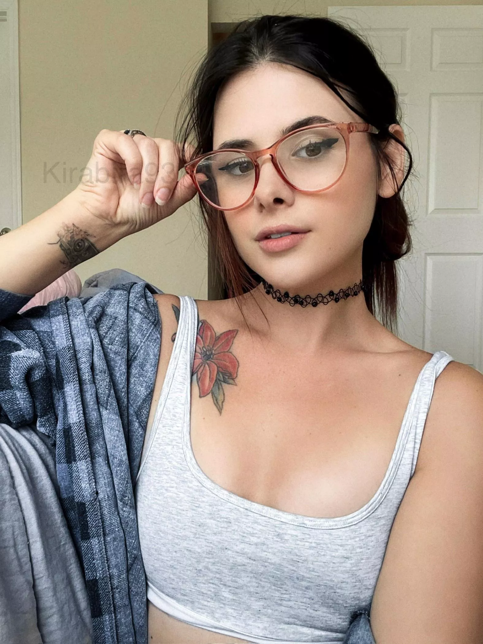 They’re big but I love the color 👓 posted by kirabira93